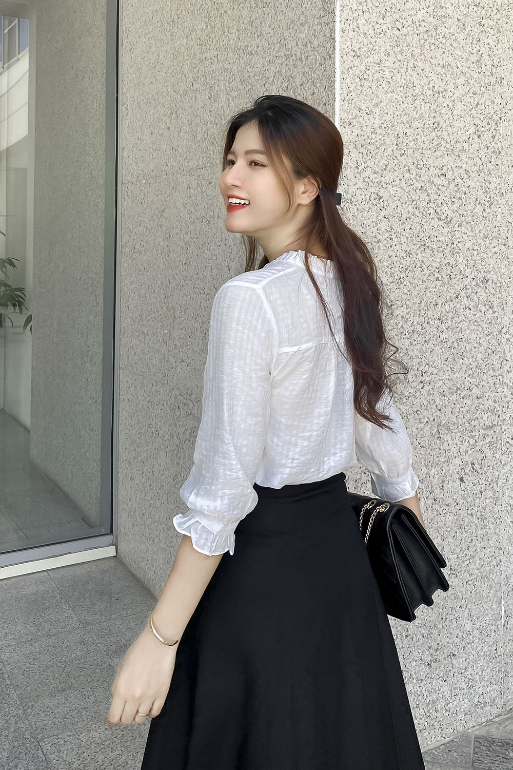 Áo sơ mi trắng công sở nữ tay dài