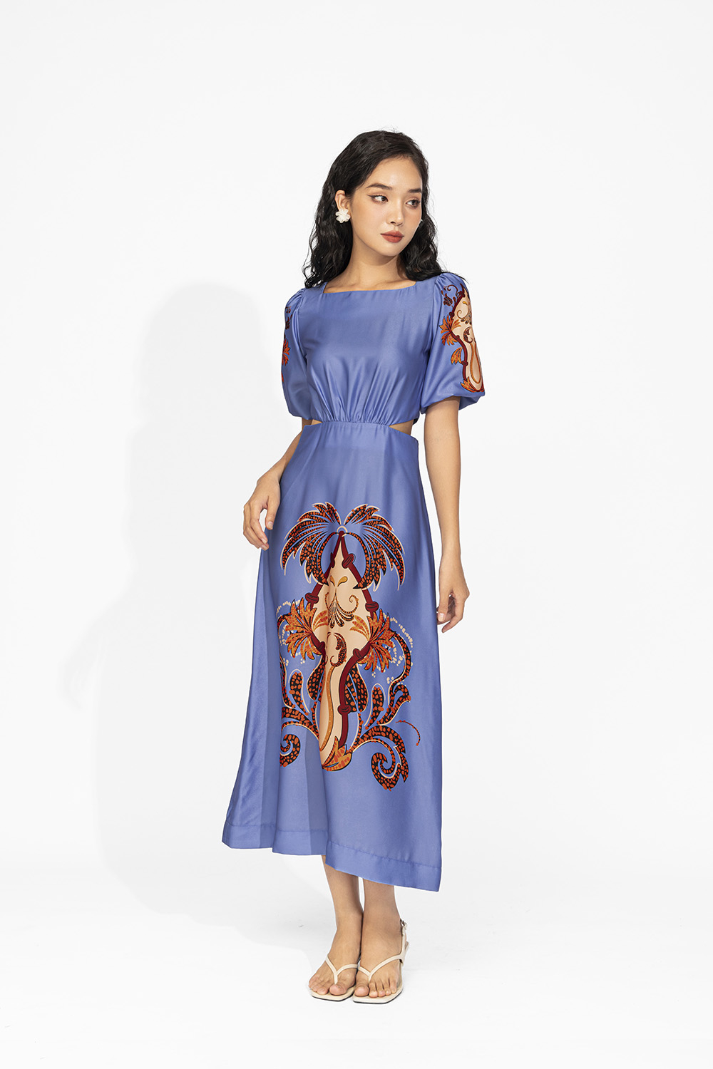 Đầm chữ a họa tiết eo cut-out HL24-35