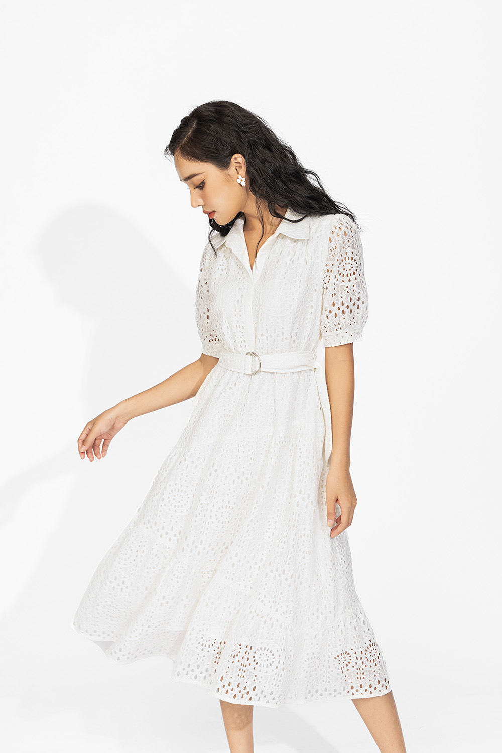 Đầm sơ mi dáng xòe đuôi cá kèm thắt lưng