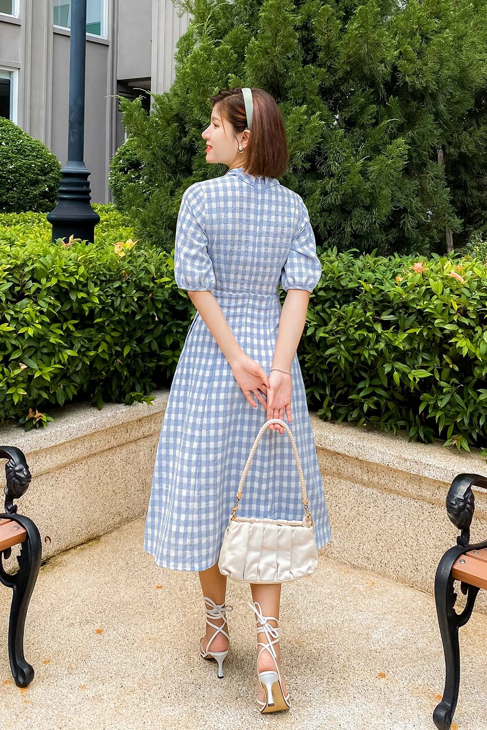 Đầm caro gingham tay lửng dáng xòe cổ sơ mi