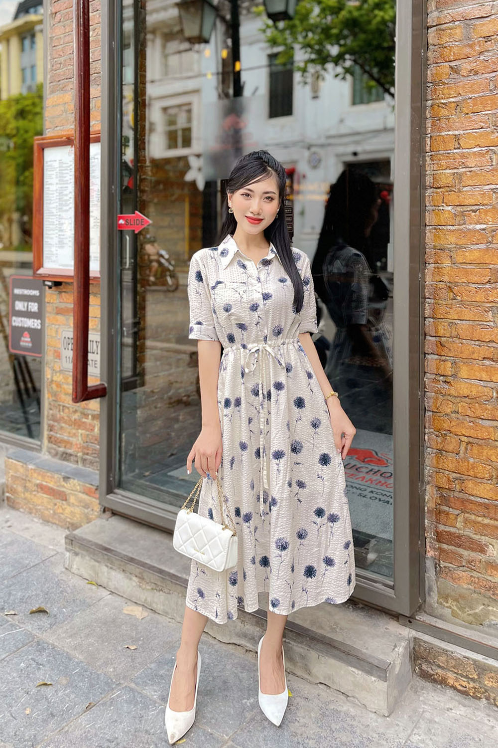 Đầm sơ mi công sở dáng xòe nhấn eo