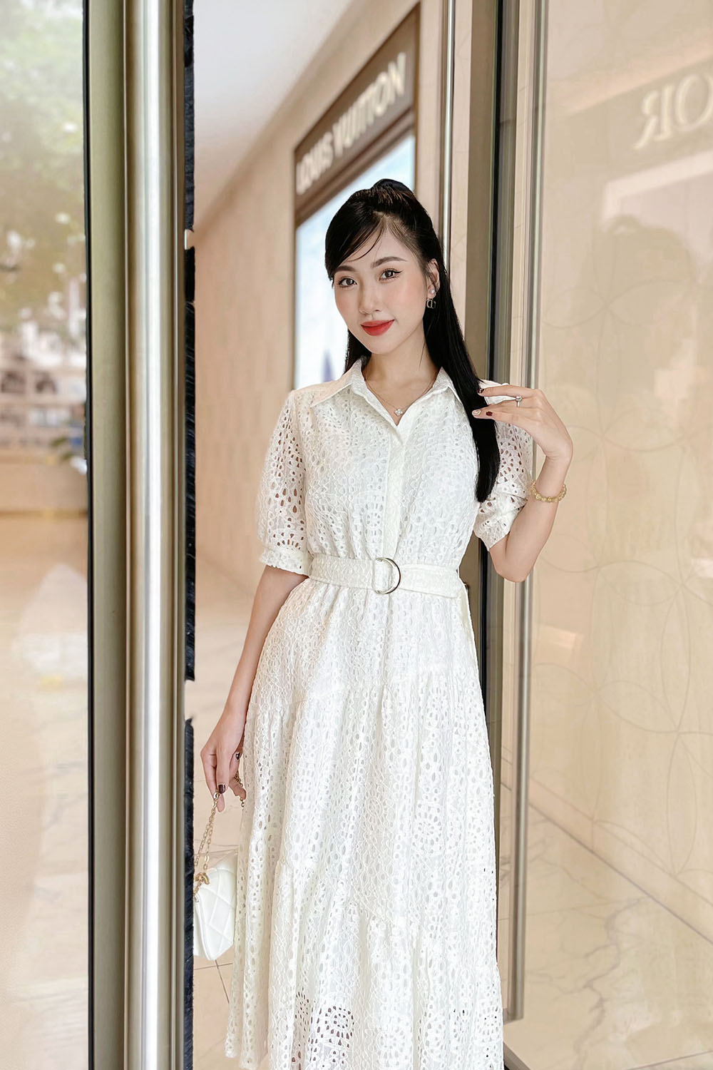 Đầm váy nữ trắng xòe đính nơ đen Mới 100%, giá: 250.000đ, gọi: 0938202228,  Huyện Bình Chánh - Hồ Chí Minh, id-17b61700