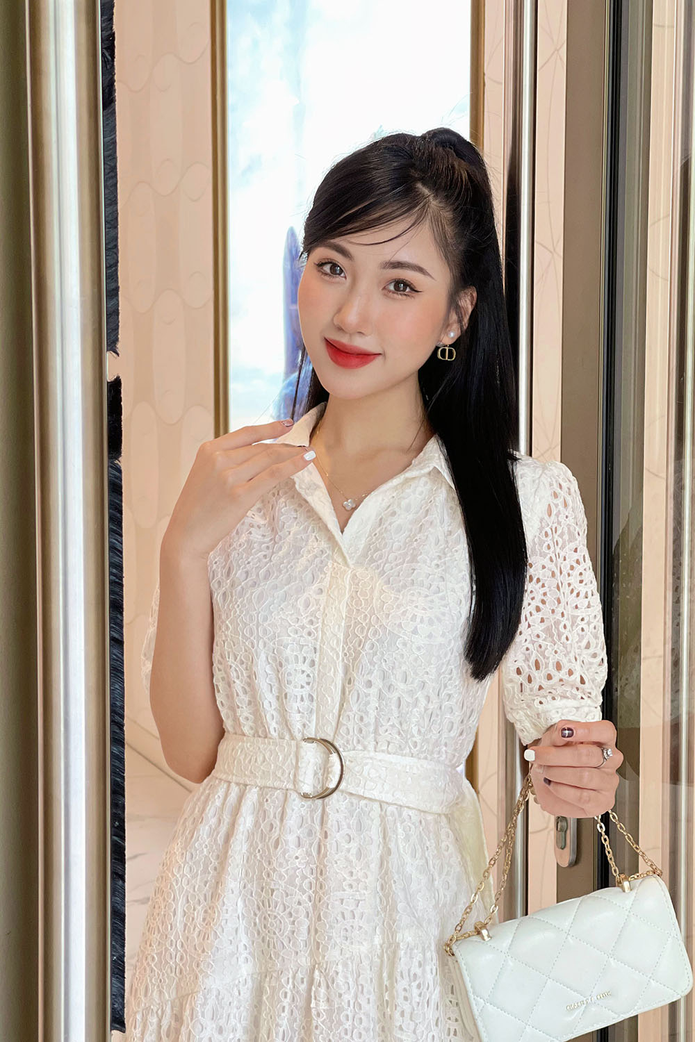 Đầm sơ mi dáng xòe đuôi cá kèm thắt lưng