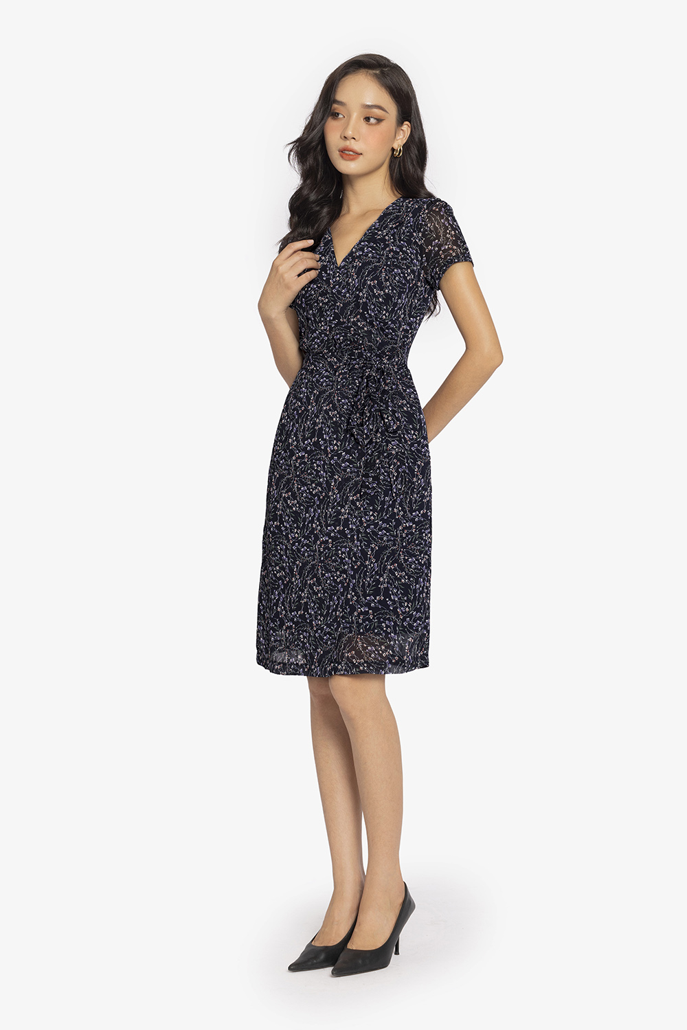 Đầm hoa nhí dáng chữ a cổ tim