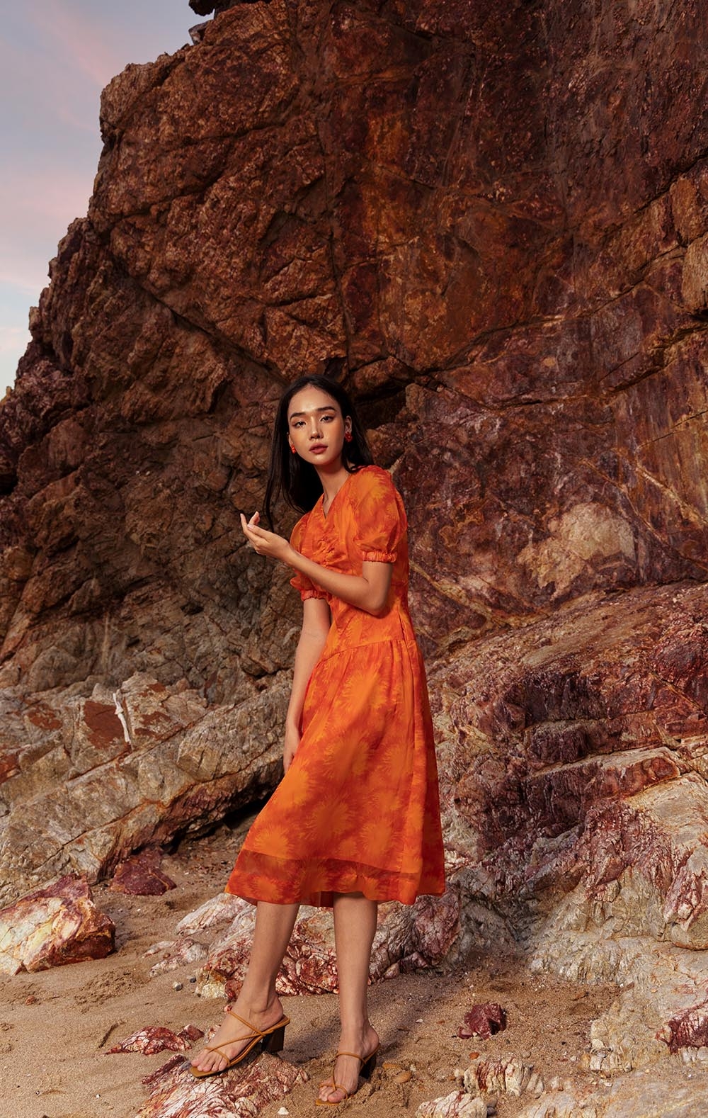 Đầm voan hoa dáng xòe hạ eo