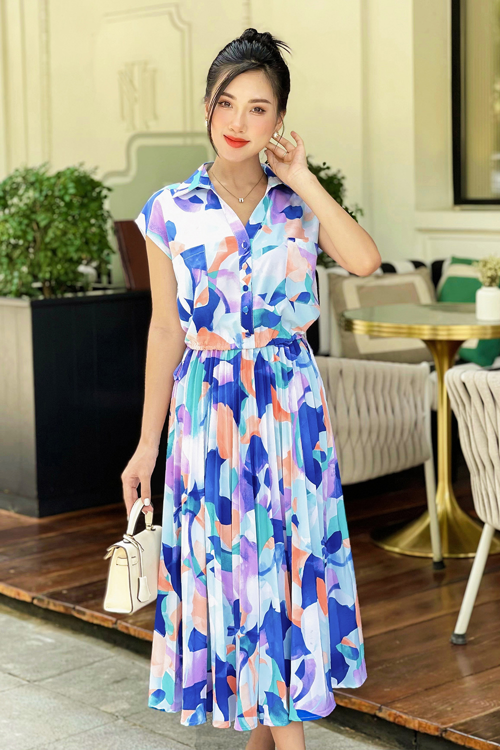 Áo sơ mi nữ dáng ngắn rút eo