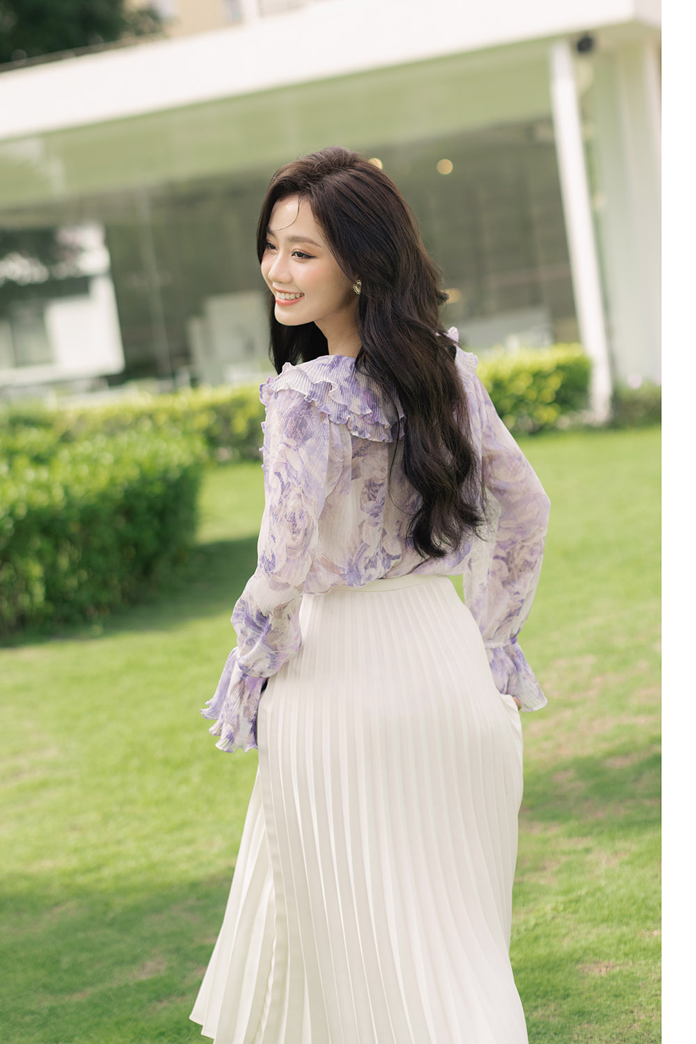 Áo voan kiểu công sở cổ bèo tay dài