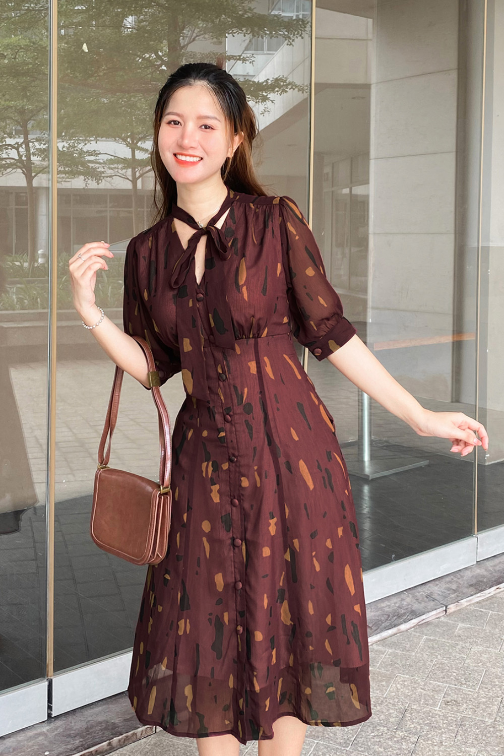 Đầm công sở dáng xòe cổ phối nơ