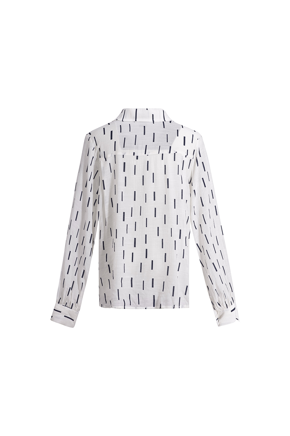 Áo sơ mi nữ trắng họa tiết tay dài