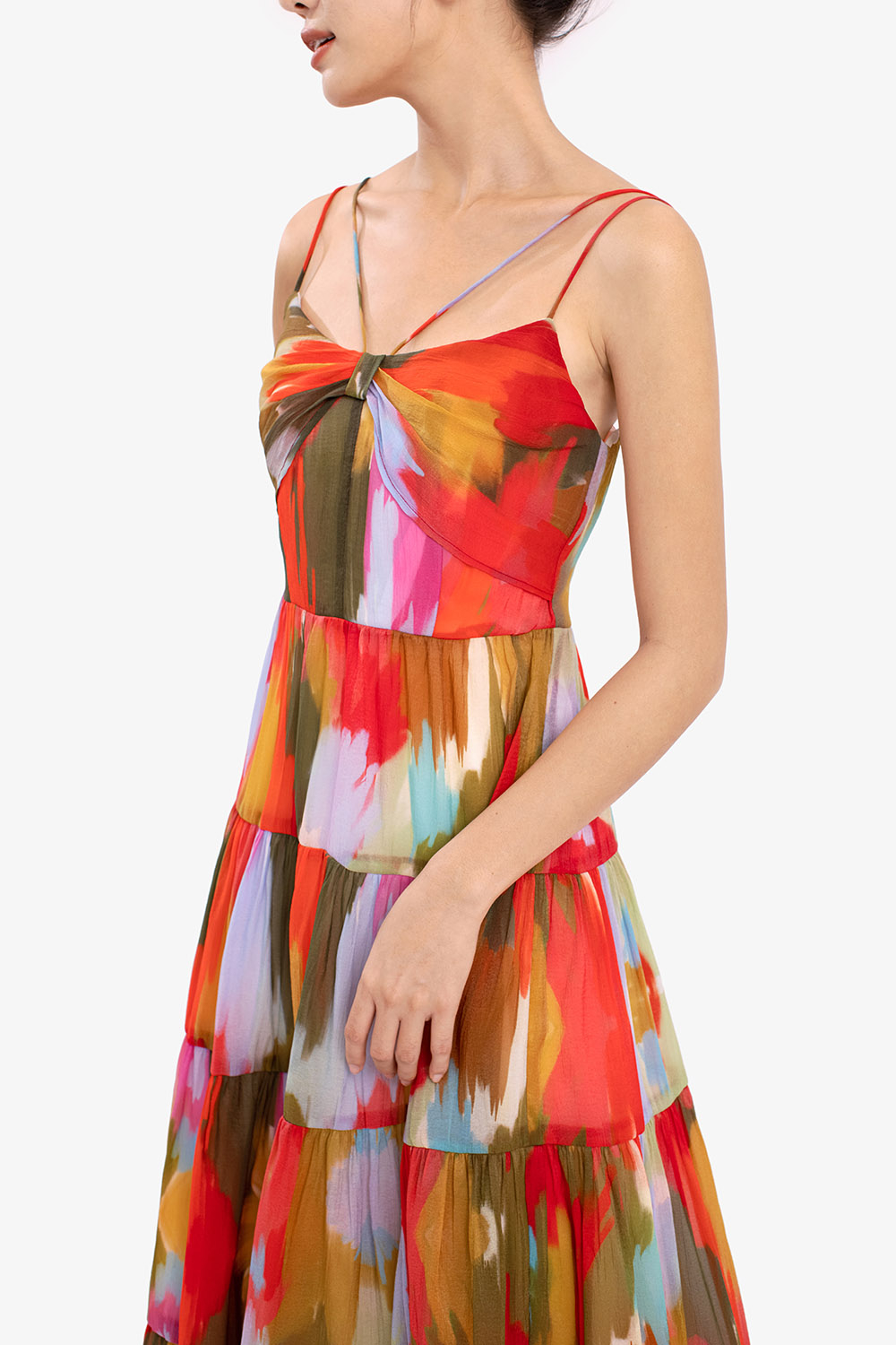 Đầm hai dây dáng dài xếp tầng họa tiết loang màu