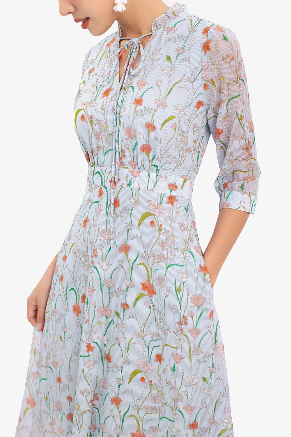 Đầm voan hoa nơ cổ dáng chữ A