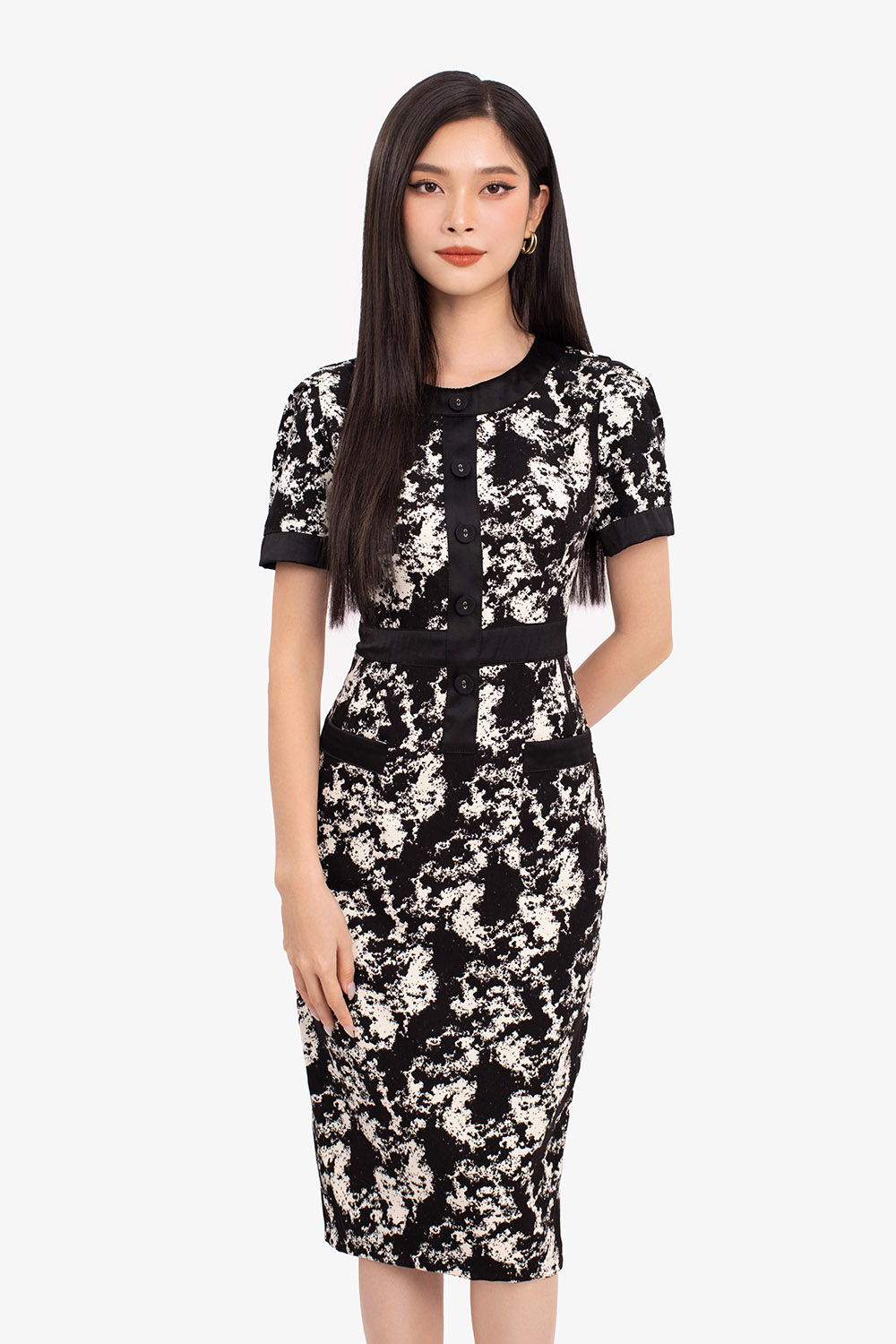 Đầm trung niên Quảng Châu thun chữ A họa tiết gân hoa đen, Mềm mát - Thời  trang trung niên nữ cao cấp | Shopee Việt Nam