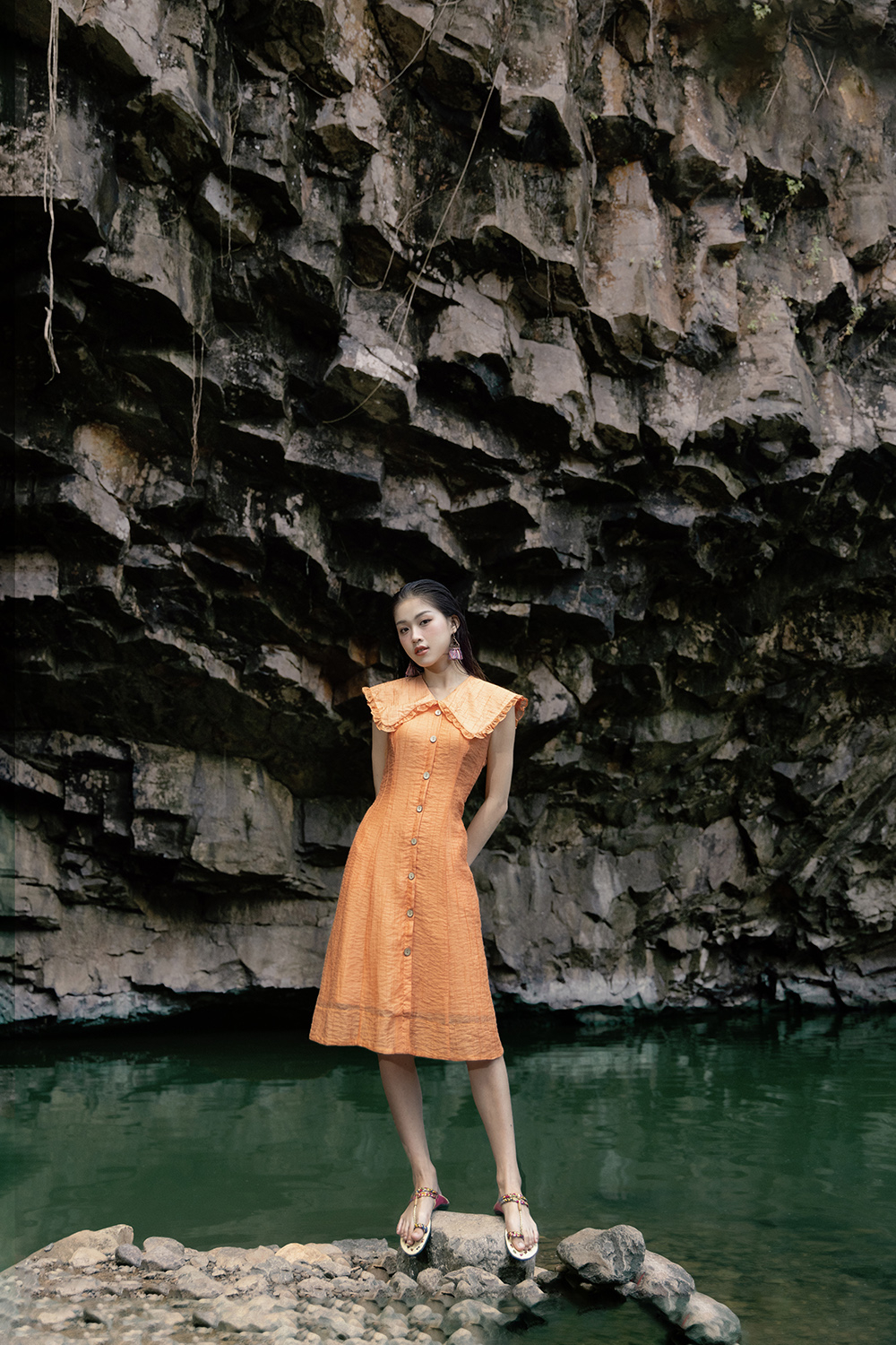 Đầm xòe chữ a cổ sen cách điệu KK161-33