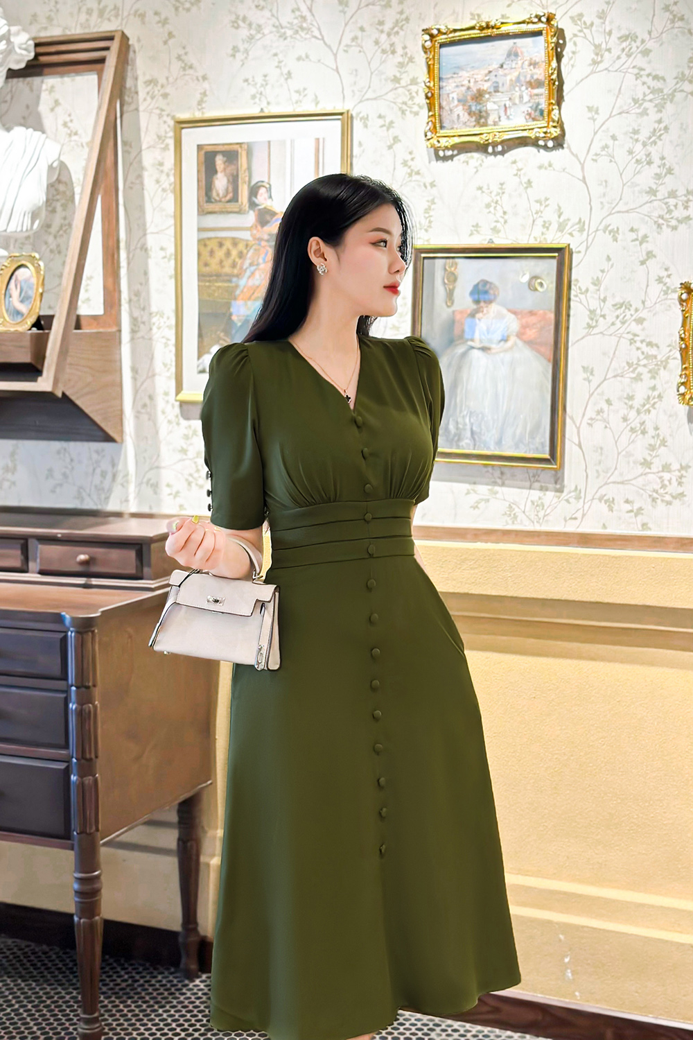 Đầm liền công sở nữ dáng xòe phối nút