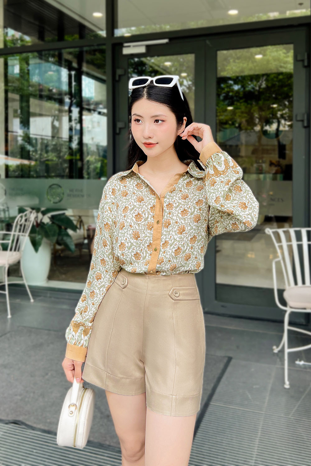 Áo sơ mi công sở nữ hoạ tiết hoa nâu