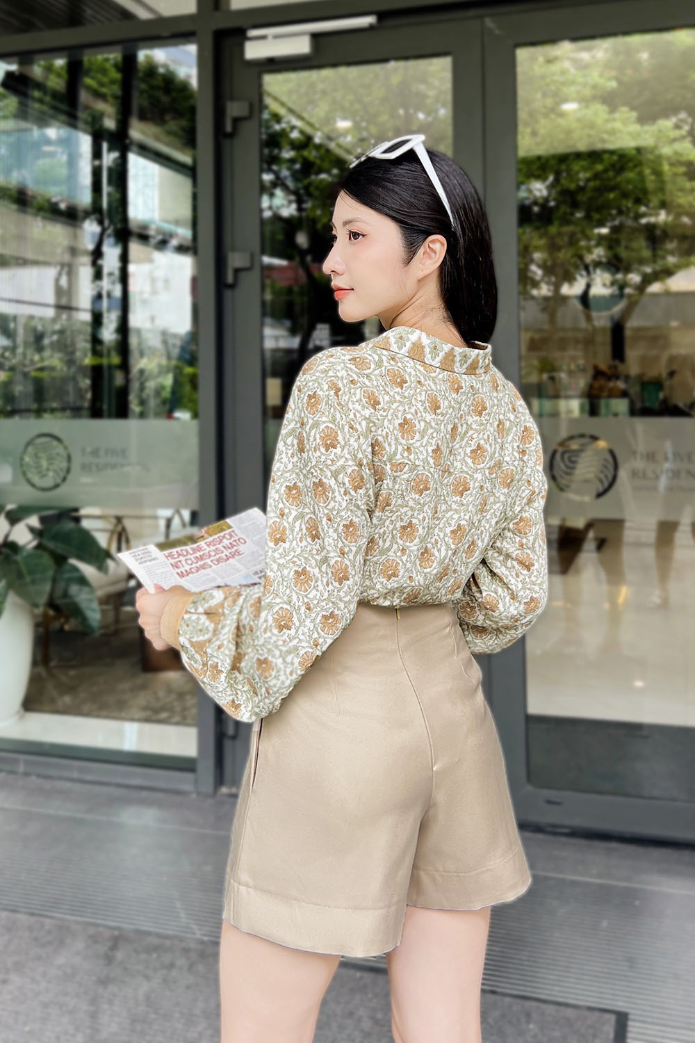 Áo sơ mi công sở nữ hoạ tiết hoa nâu