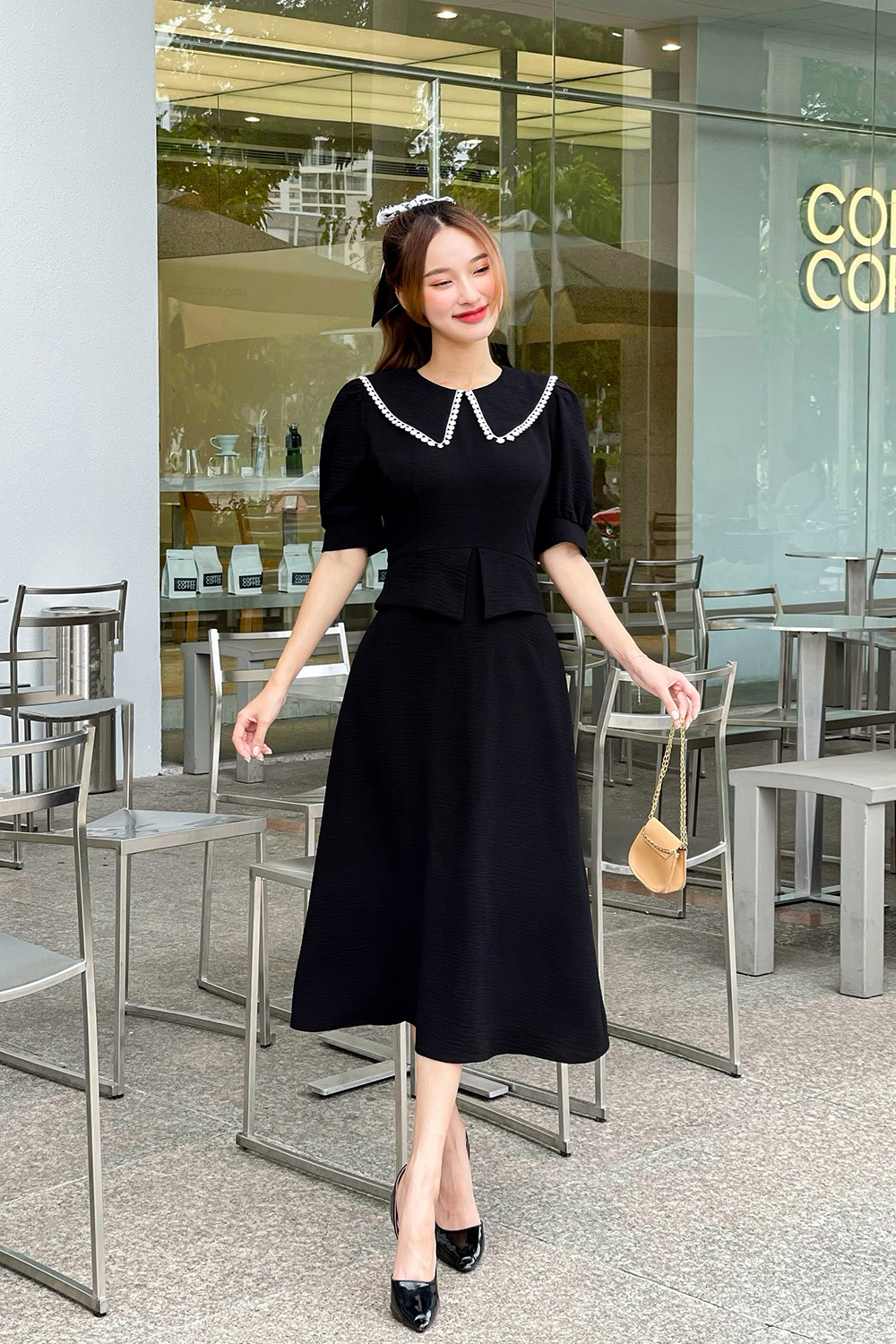 Đầm xòe dáng peplum cổ sen cách điệu