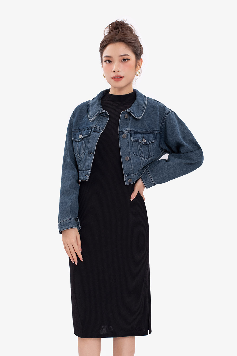 Áo khoác jeans nữ dáng lửng tay dài