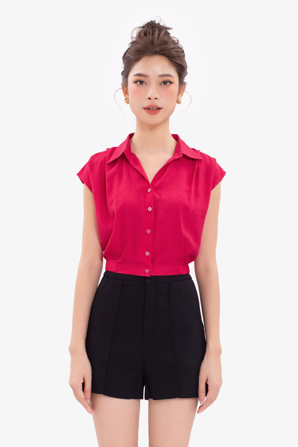 Quần short nữ màu đen lưng cao