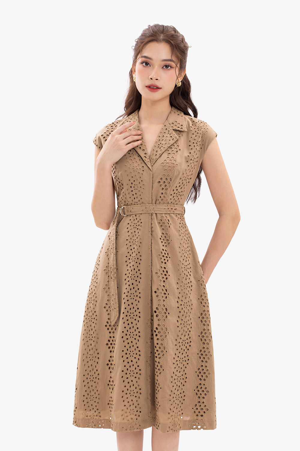 Đầm công sở dáng xòe kèm thắt lưng