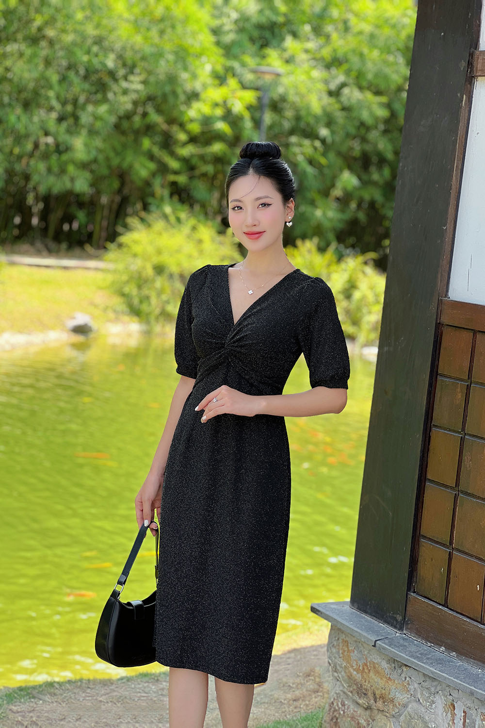 Đầm thun chữ a tay lỡ cổ tim xoắn