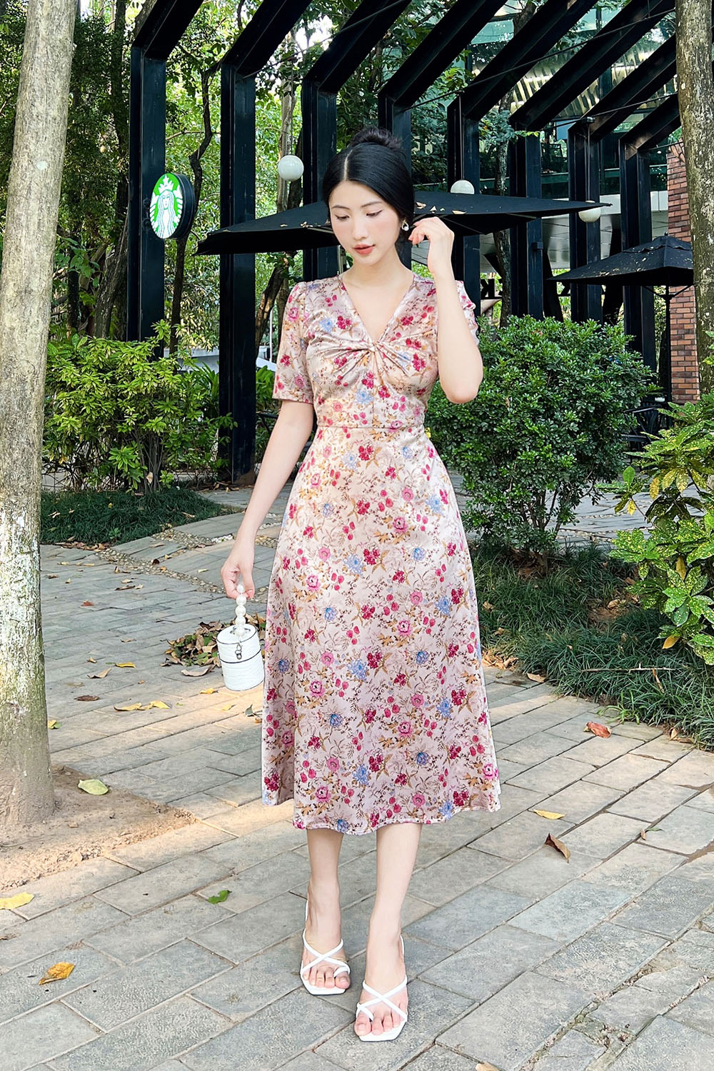 Đầm xòe công sở chữ a họa tiết hoa cổ tim