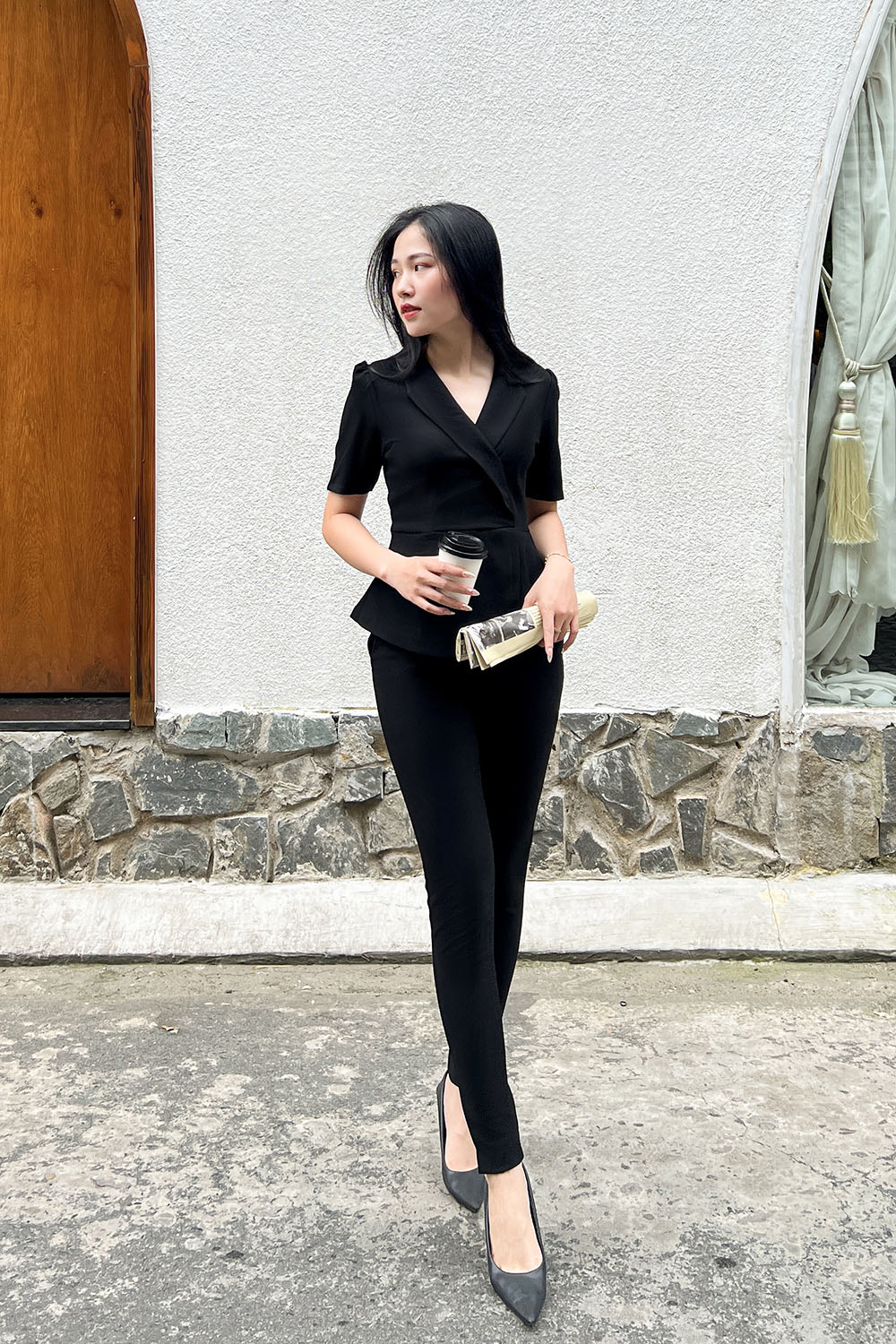 Quần nữ dáng ôm skinny màu đen