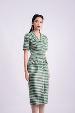 Đầm tweed dáng ôm phối túi màu xanh