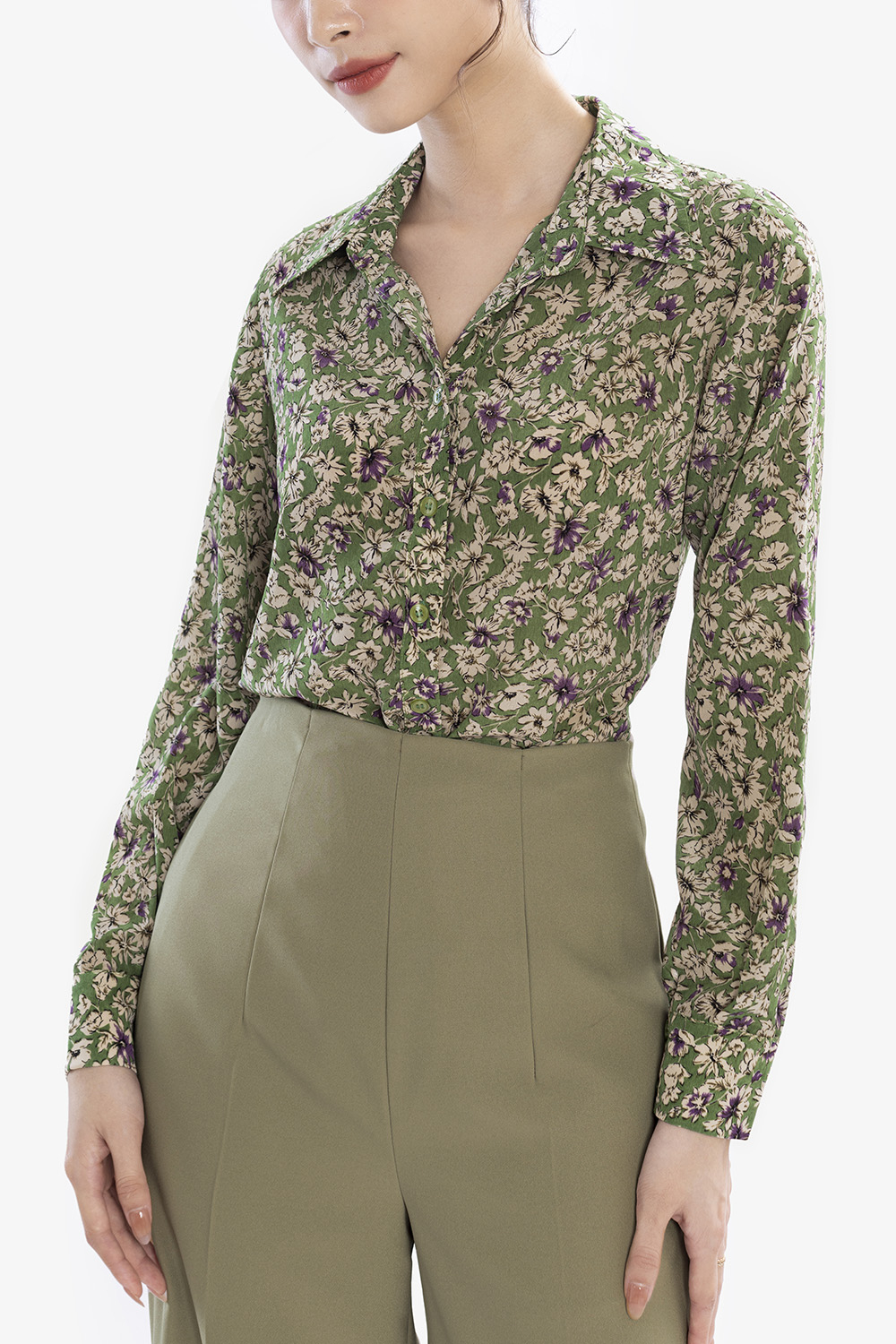 Áo sơ mi nữ họa tiết hoa tay dài