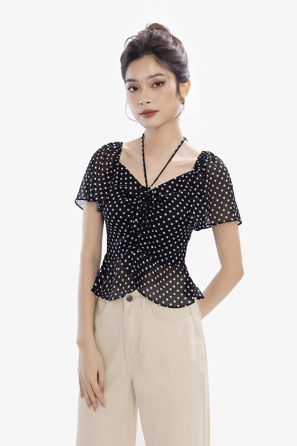 Áo kiểu nữ họa tiết chấm bi tay cánh tiên