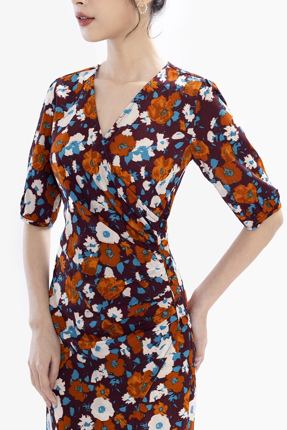 Đầm ôm họa tiết hoa cổ V đắp chéo