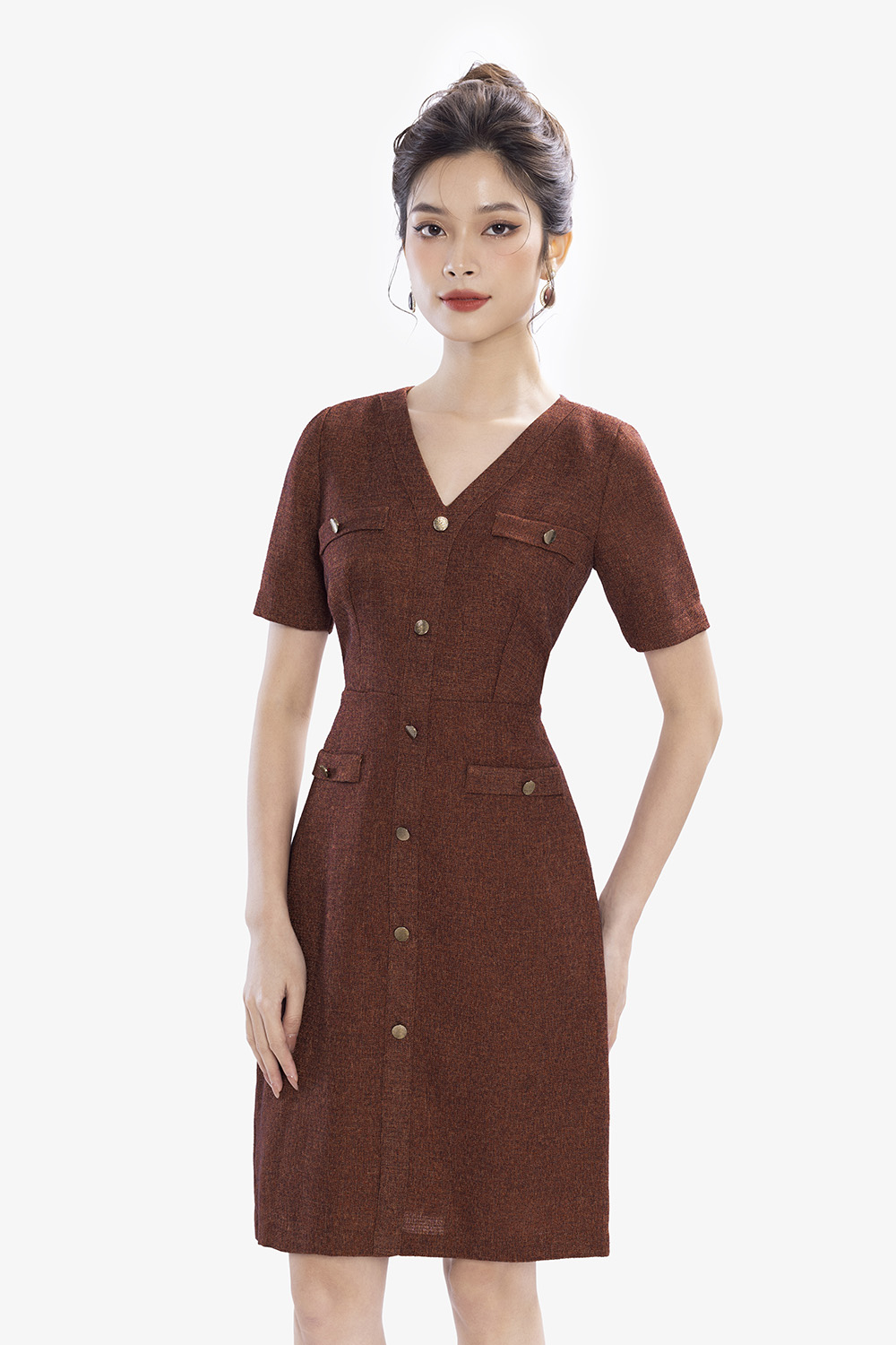 Đầm công sở dáng chữ a cổ v màu nâu