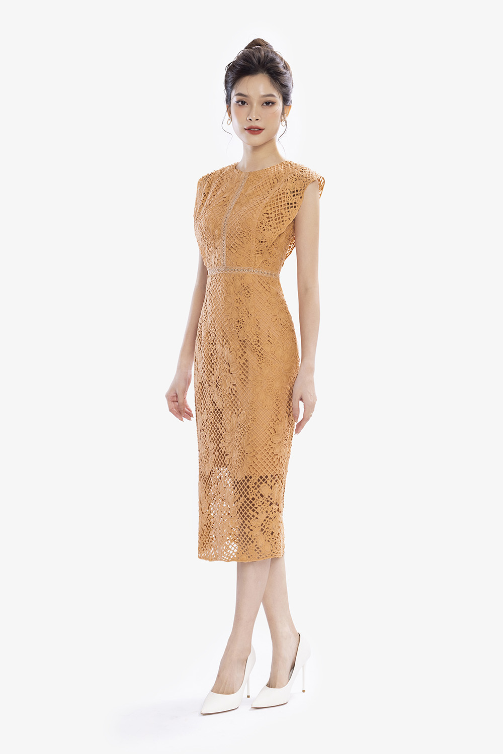 Đầm ren hoa dự tiệc dáng ôm màu cam