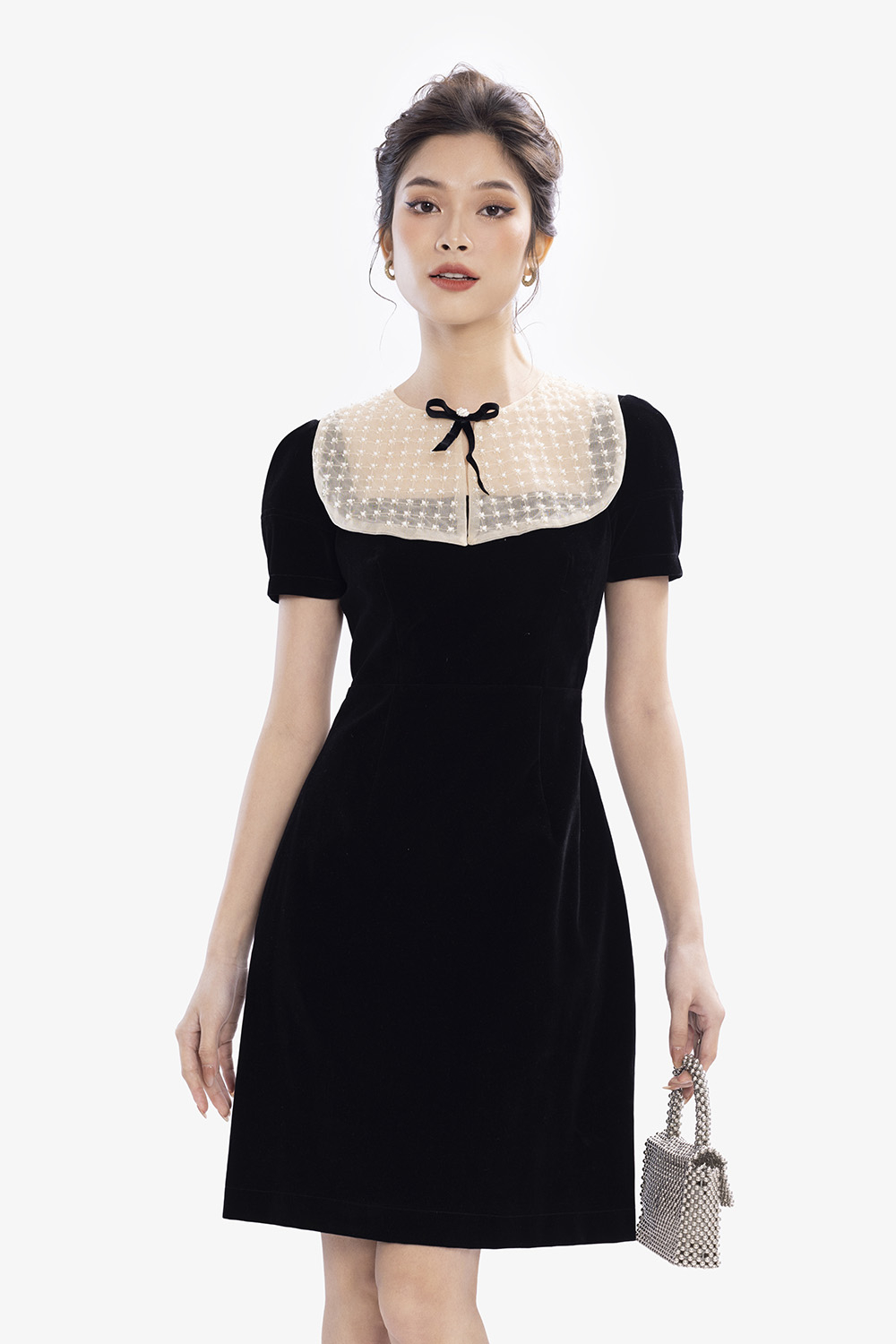 Đầm nhung đen dự tiệc dáng chữ a