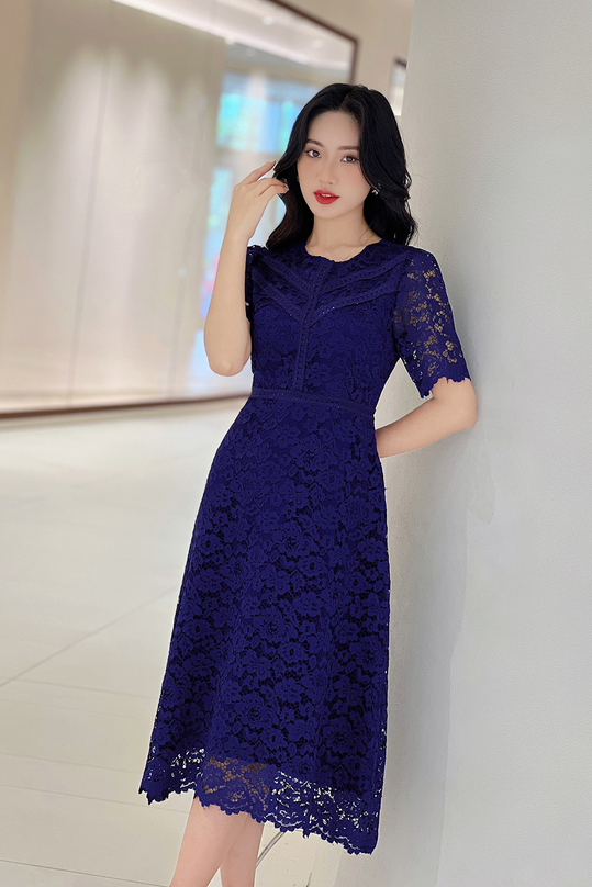 Đầm ren dáng chữ A cổ tròn màu xanh KK163-40