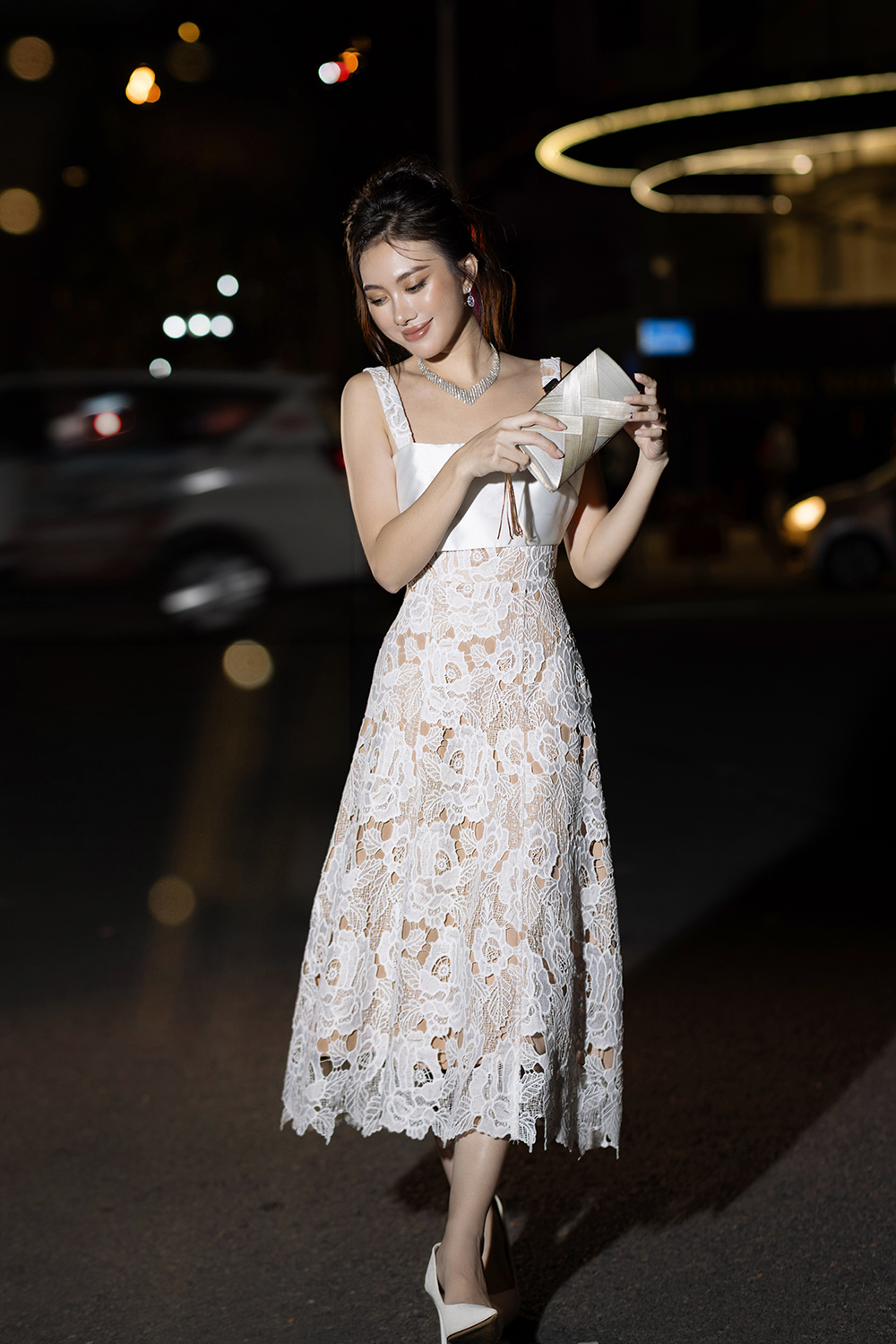 Đầm thiết kế đẹp, váy xòe phối ren trắng hoa cúc nổi cao cấp (ảnh thật) -  Chân váy | ThờiTrangNữ.vn