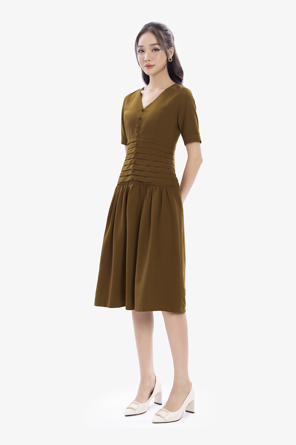 Đầm công sở nữ dáng xoè xếp ly eo