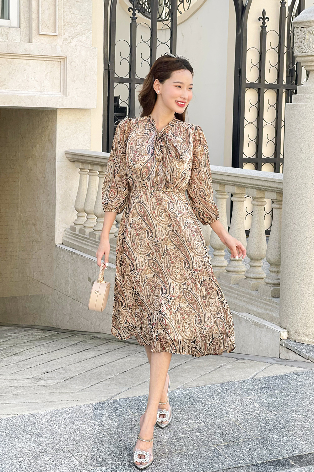 Đầm xoè công sở cổ phối nơ tay lửng