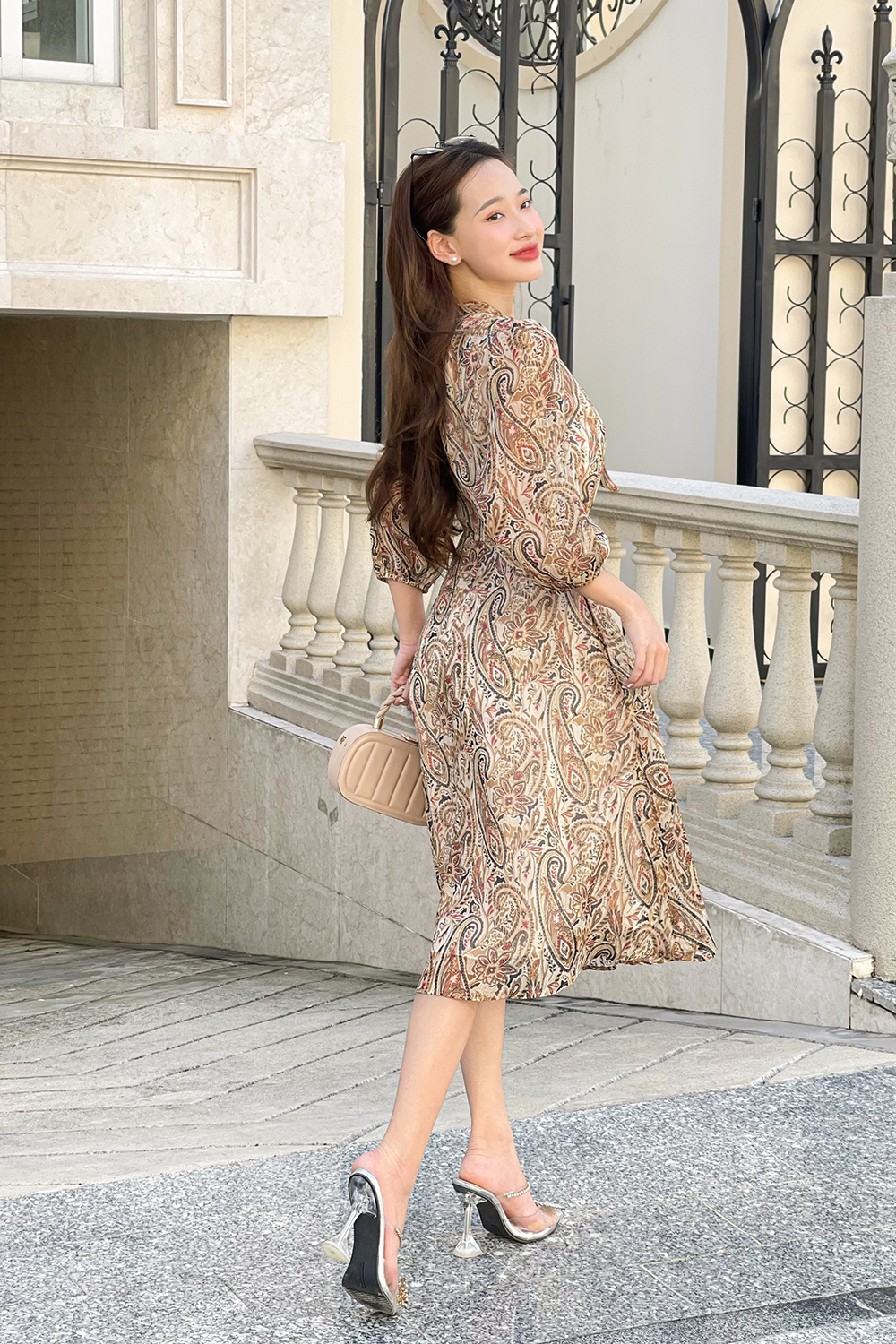 Đầm xoè công sở cổ phối nơ tay lửng