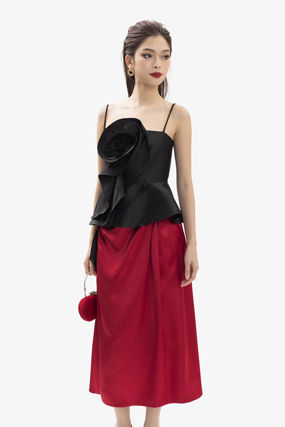 Áo kiểu nữ hai dây hoa to màu đen