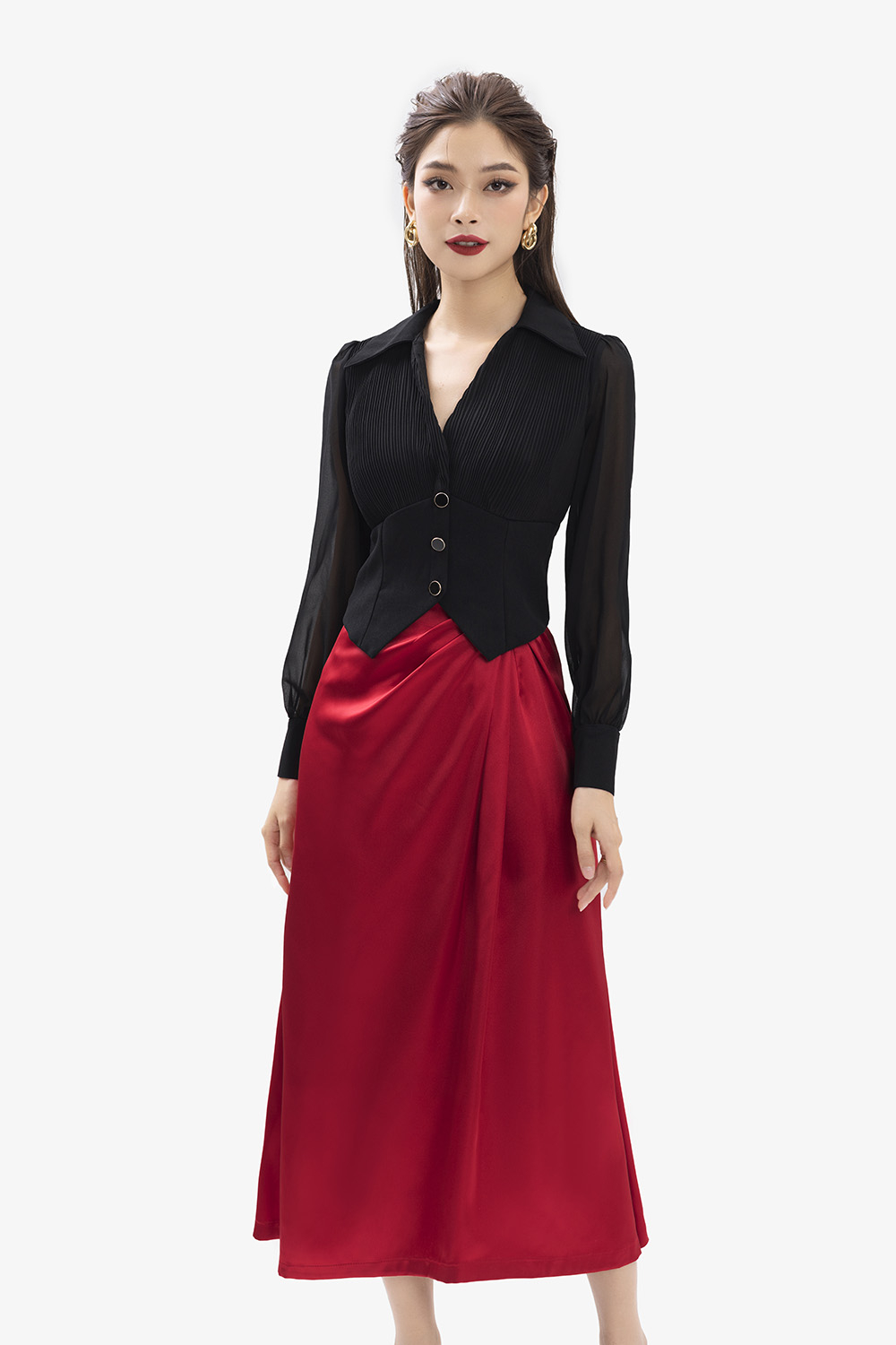 Áo sơ mi đen kiểu tay phồng