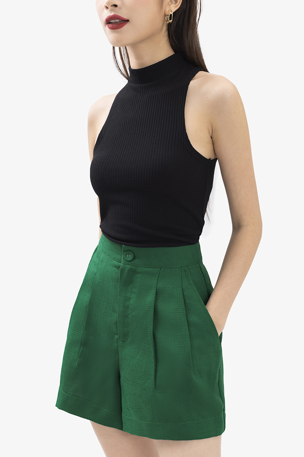 Quần short nữ màu xanh lưng cao