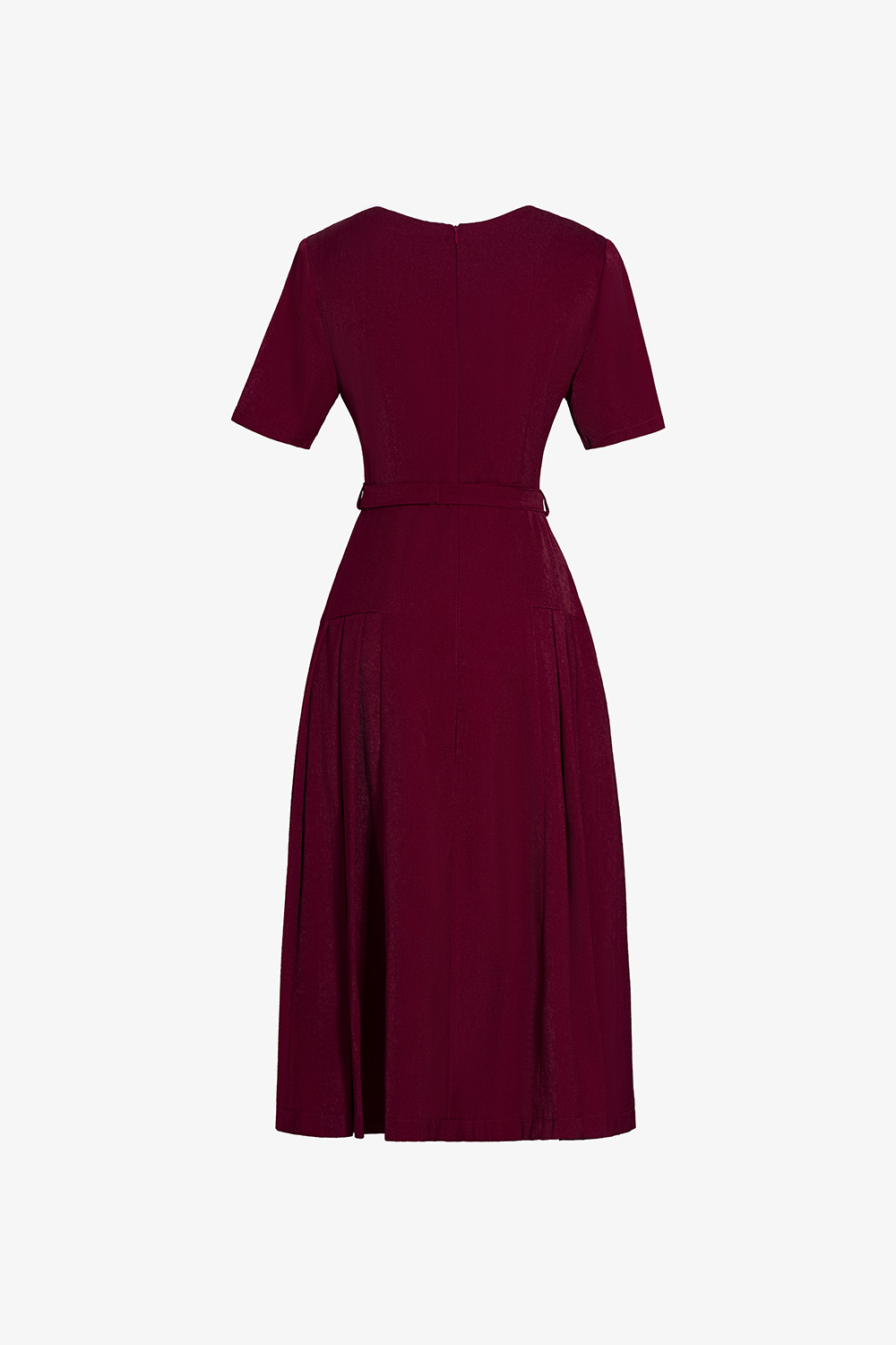 Đầm đỏ dáng xòe phối thắt lưng