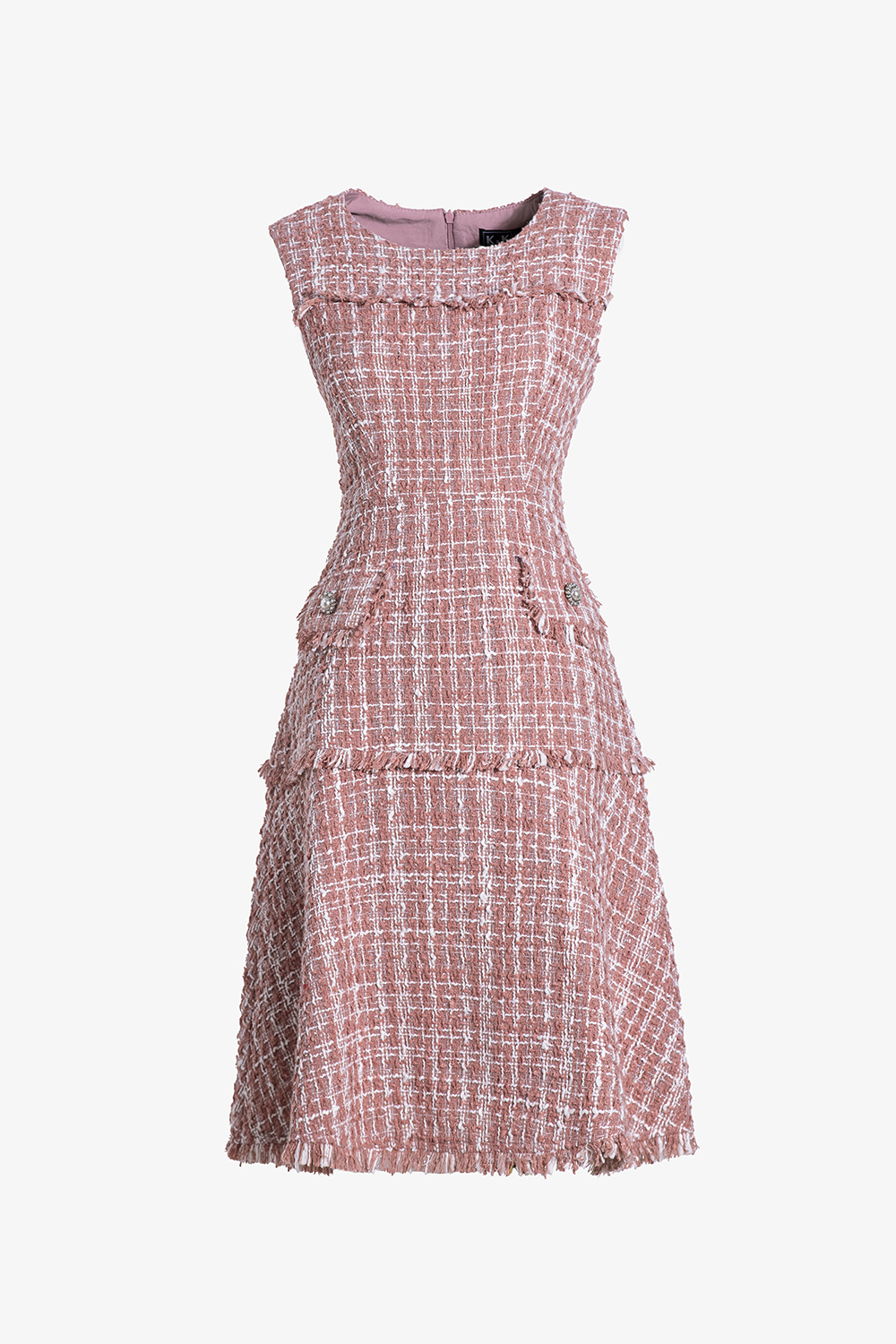 Đầm caro hồng sát nách phối túi