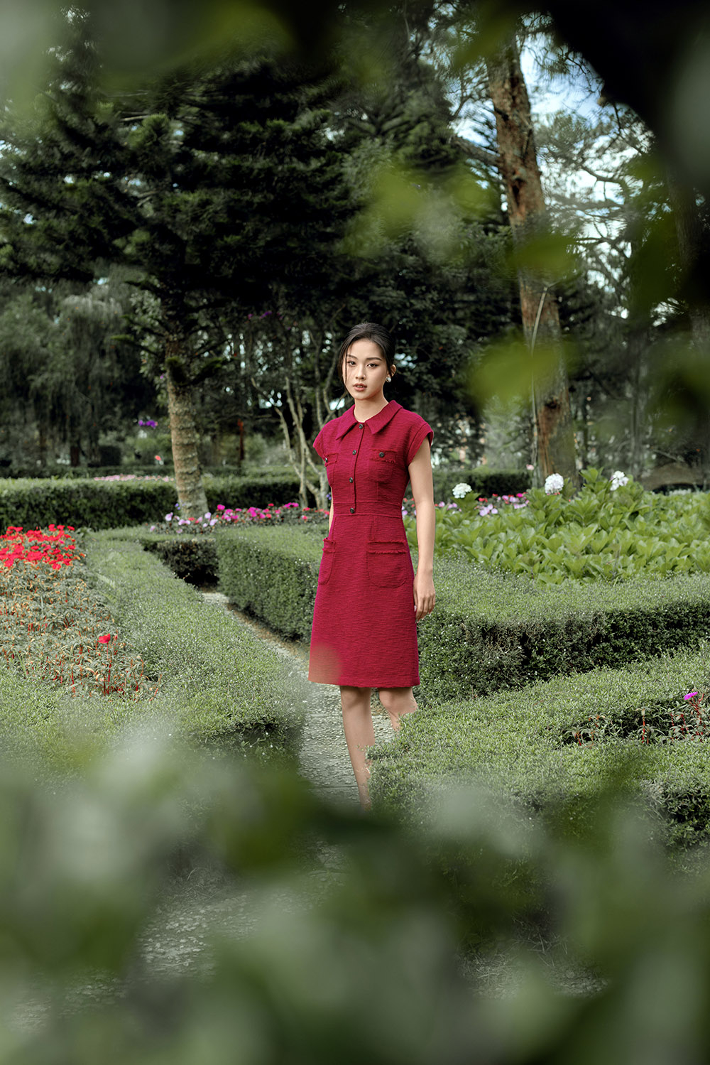 Đầm dự tiệc dáng chữ A cổ sen phối nút KK166-07