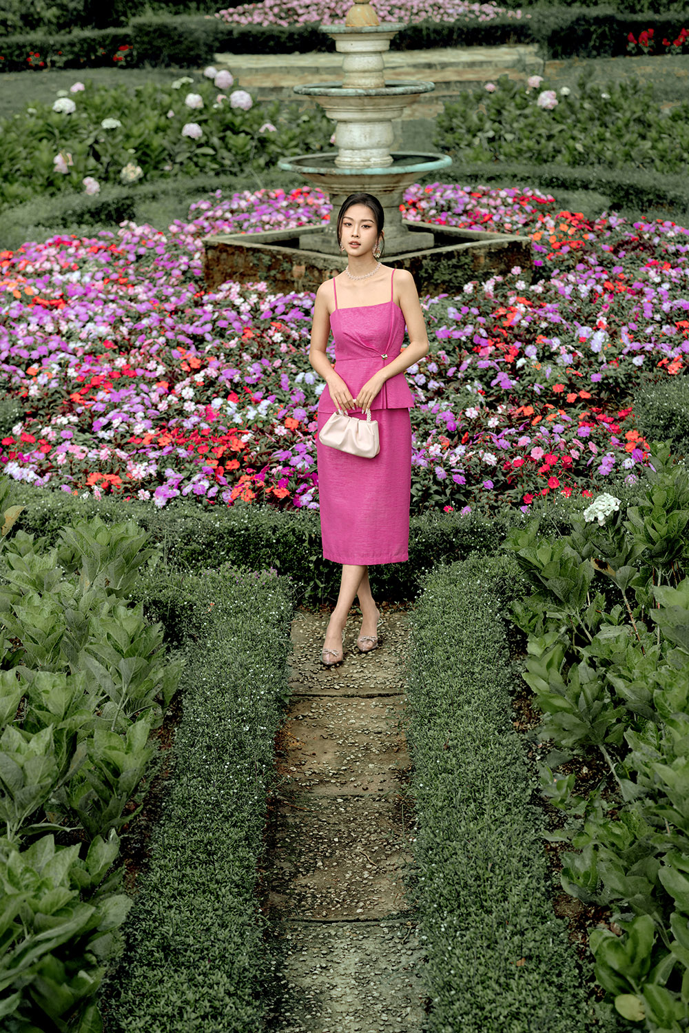 Đầm dự tiệc peplum hai dây HL26-07