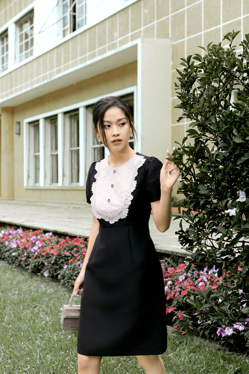 Đầm đen đuôi cá phối viền bèo HL23-33 | Thời trang công sở K&K Fashion