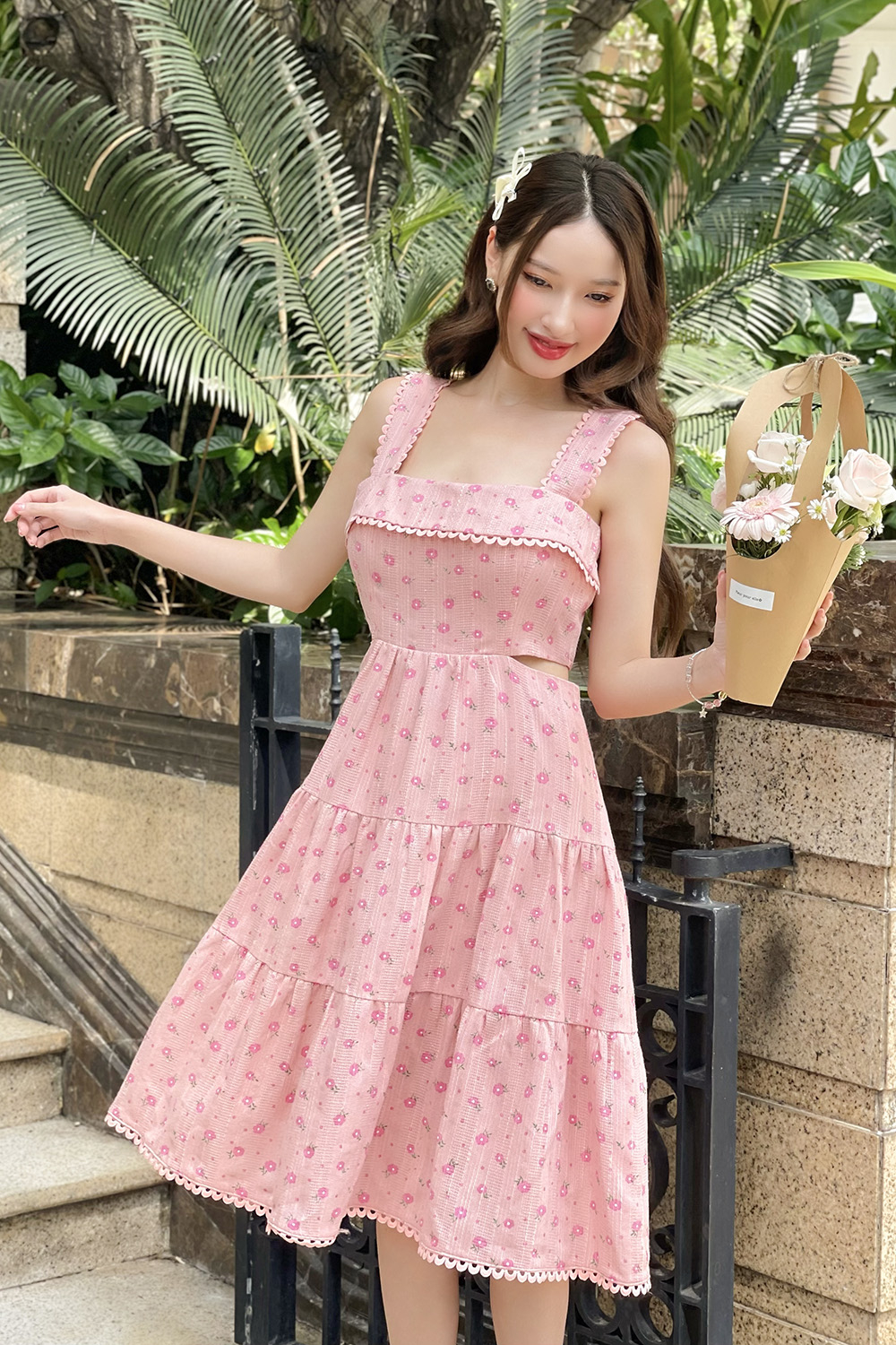 5 mẫu váy hoa nàng nào cũng nên có trước khi mùa hè đi qua - BlogAnChoi