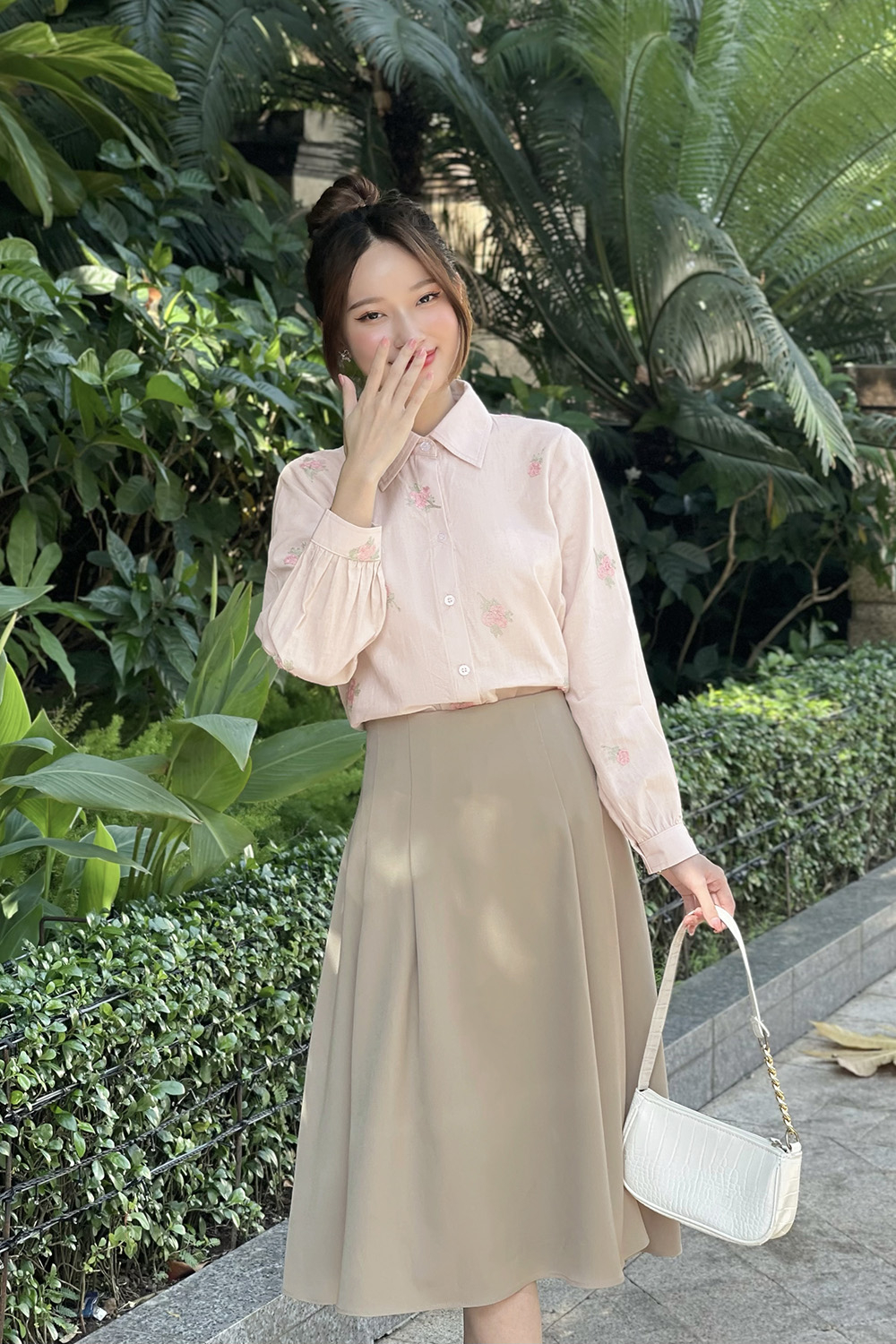 Áo sơ mi nữ công sở thêu hoa nhí