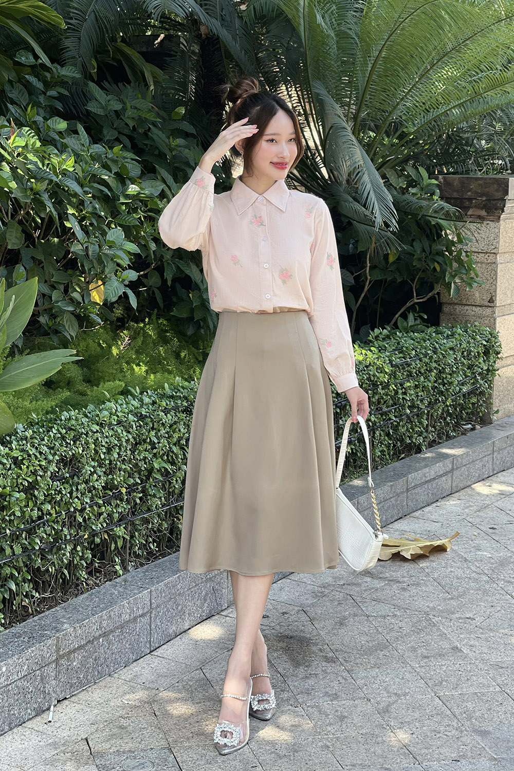 Áo sơ mi nữ công sở thêu hoa nhí